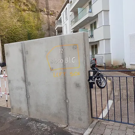 Хостел Costa Funchal, Santa Cruz, Private Санта-Крус