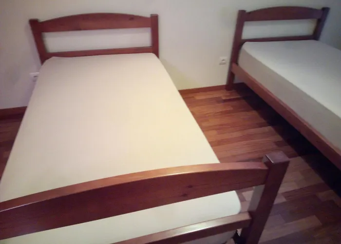 Costa Funchal, Santa Cruz, Private Santa Cruz