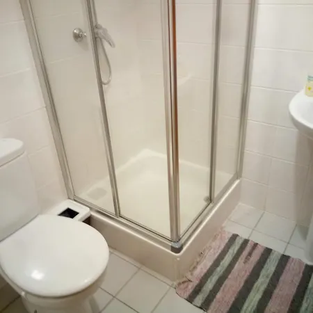 Costa Funchal, Santa Cruz, Private